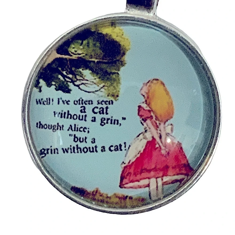 Alice in Wonder Land Keychain Key Holder Round Glass Cabochon Dome Silver Blue